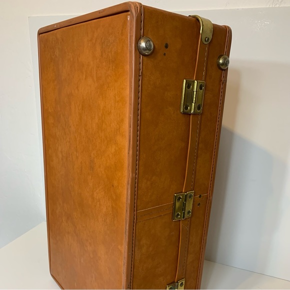 Vintage Mid Century Hartmann Pullman Luggage with Belting and Key - Picture 2 of 16